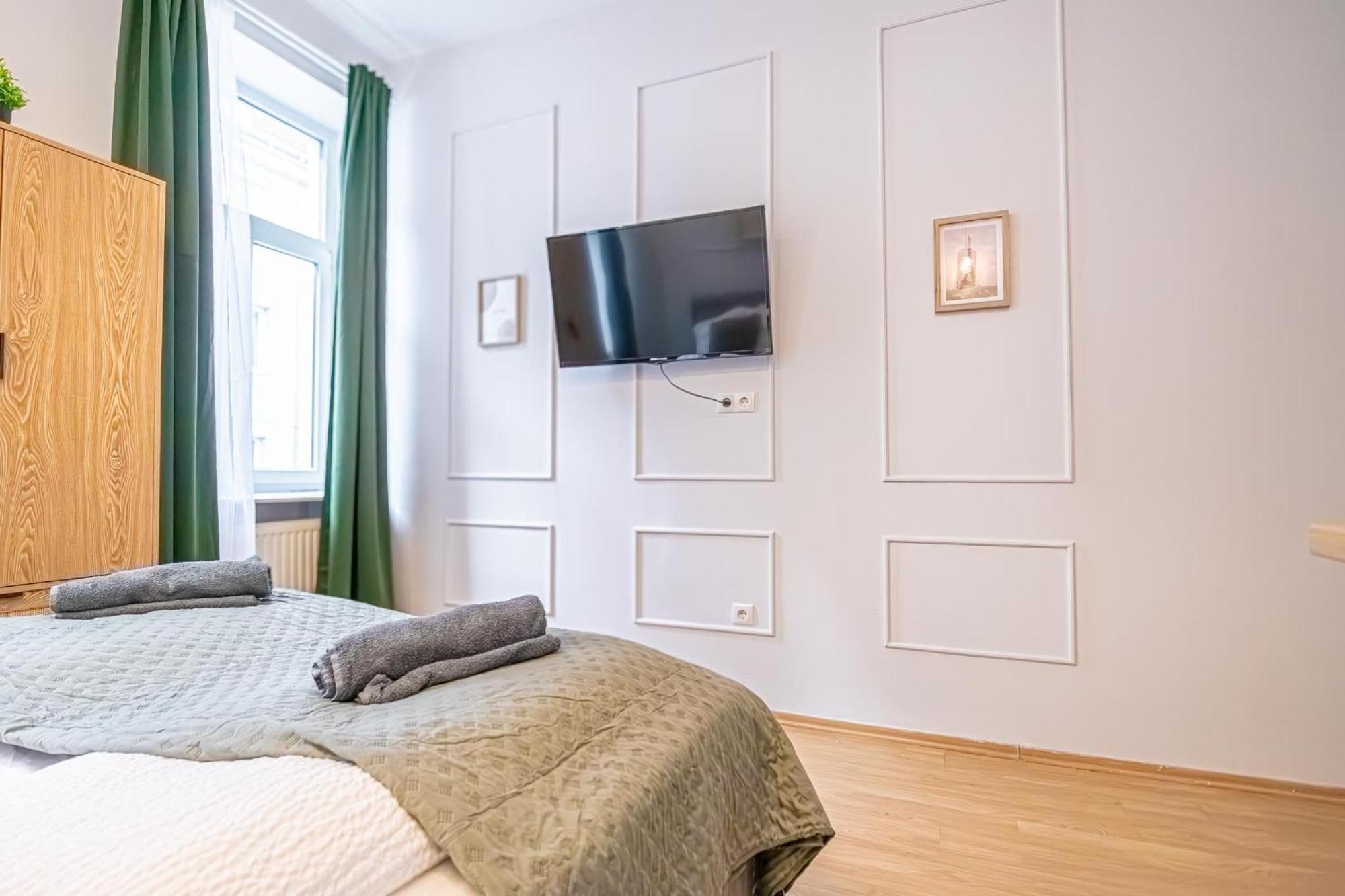 Spacious Shared Apartment Schoenbrunn Vienne Extérieur photo